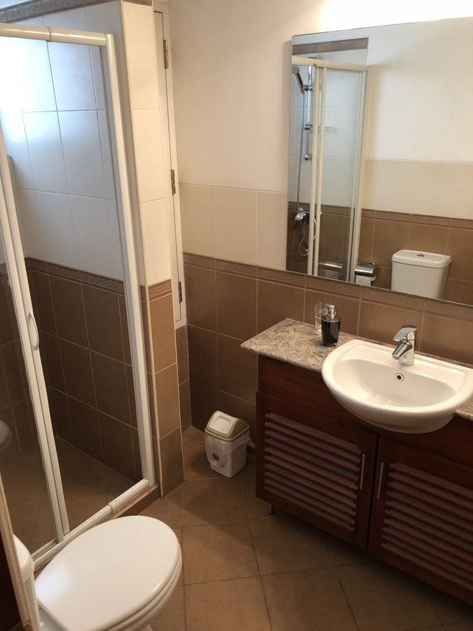 Colombo - Town Hall- 2 Bed Room Apartment 외부 사진