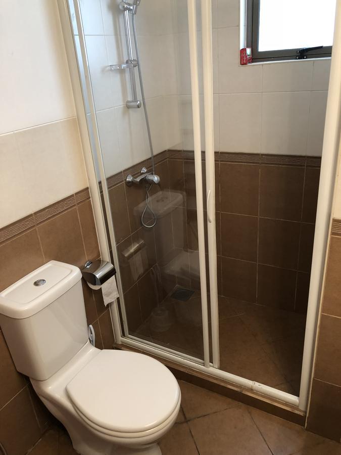 Colombo - Town Hall- 2 Bed Room Apartment 외부 사진