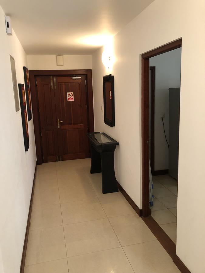 Colombo - Town Hall- 2 Bed Room Apartment 외부 사진